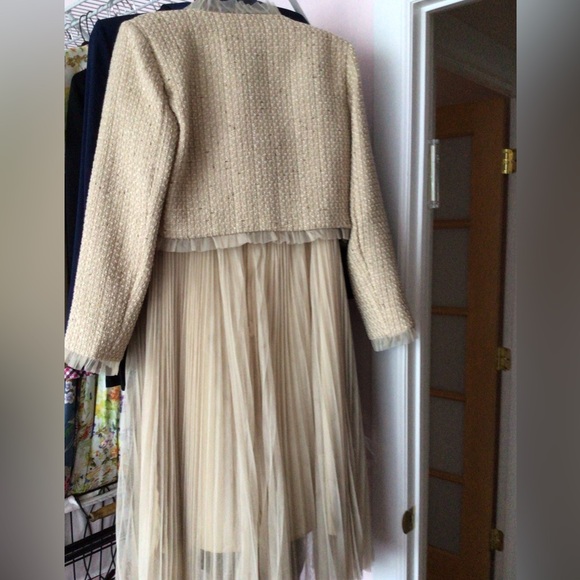 Lian Yi Fang” 2 Peace Cocktail Fun Dress - Picture 4 of 4